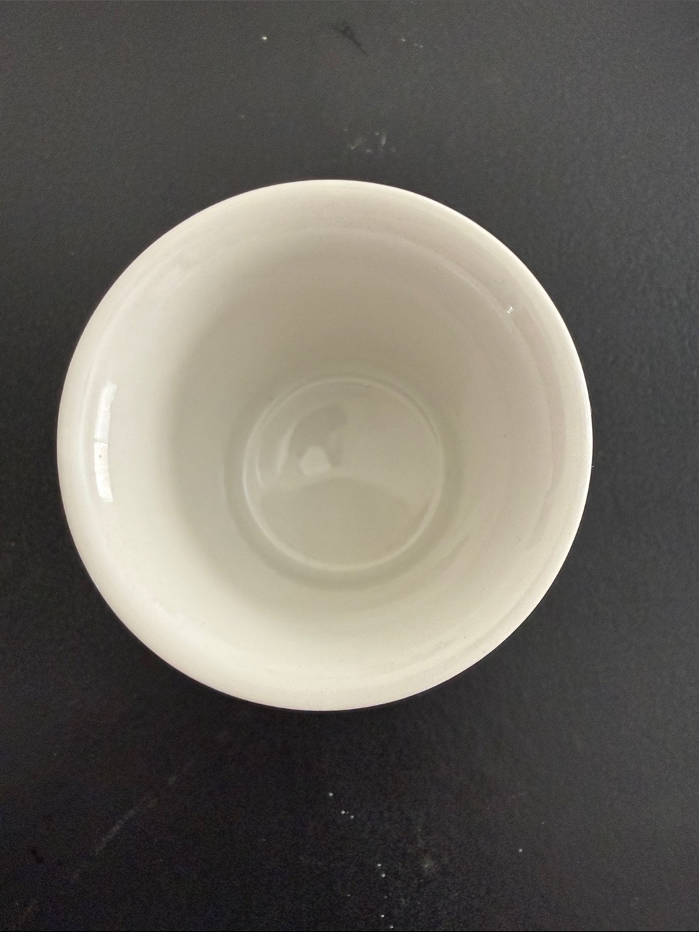 Beatrix Potter Peter Rabbit Ceramic Egg Cup - Picture 5 of 6